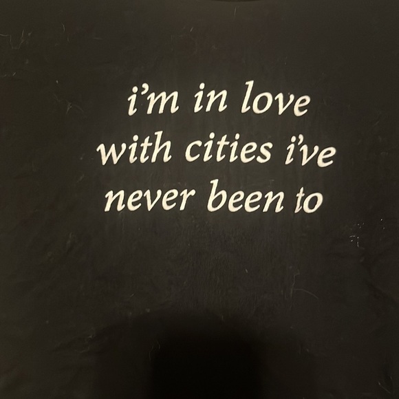 Adorable tee - Picture 2 of 4